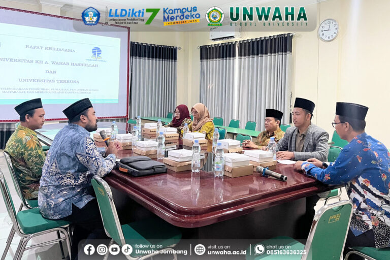 Penandatanganan MoU antara FAI Unwaha dengan FKIP UT